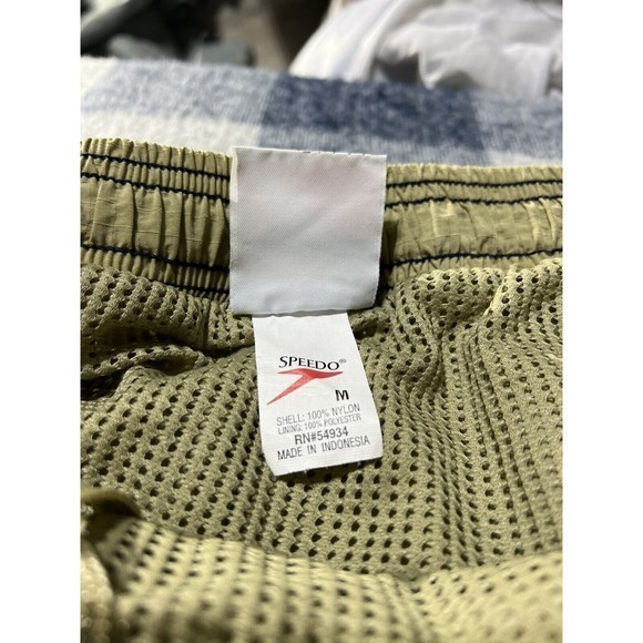 Speedo Men's Tan/Black Mesh Cargo Pocket Style Lined Swim Trunks, Size Medium - Picture 4 of 6